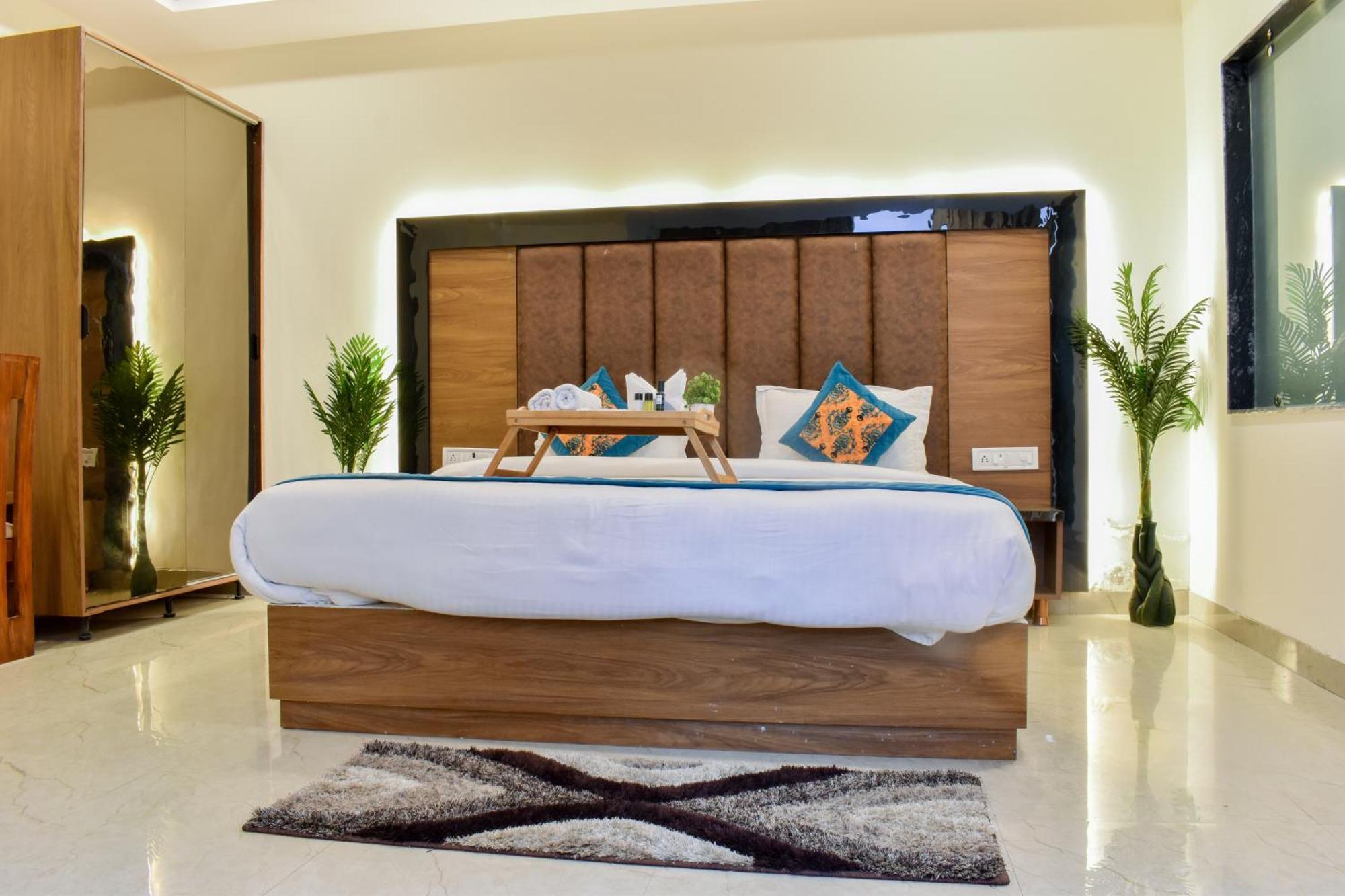 Hotel Yash Palace New Delhi Ngoại thất bức ảnh