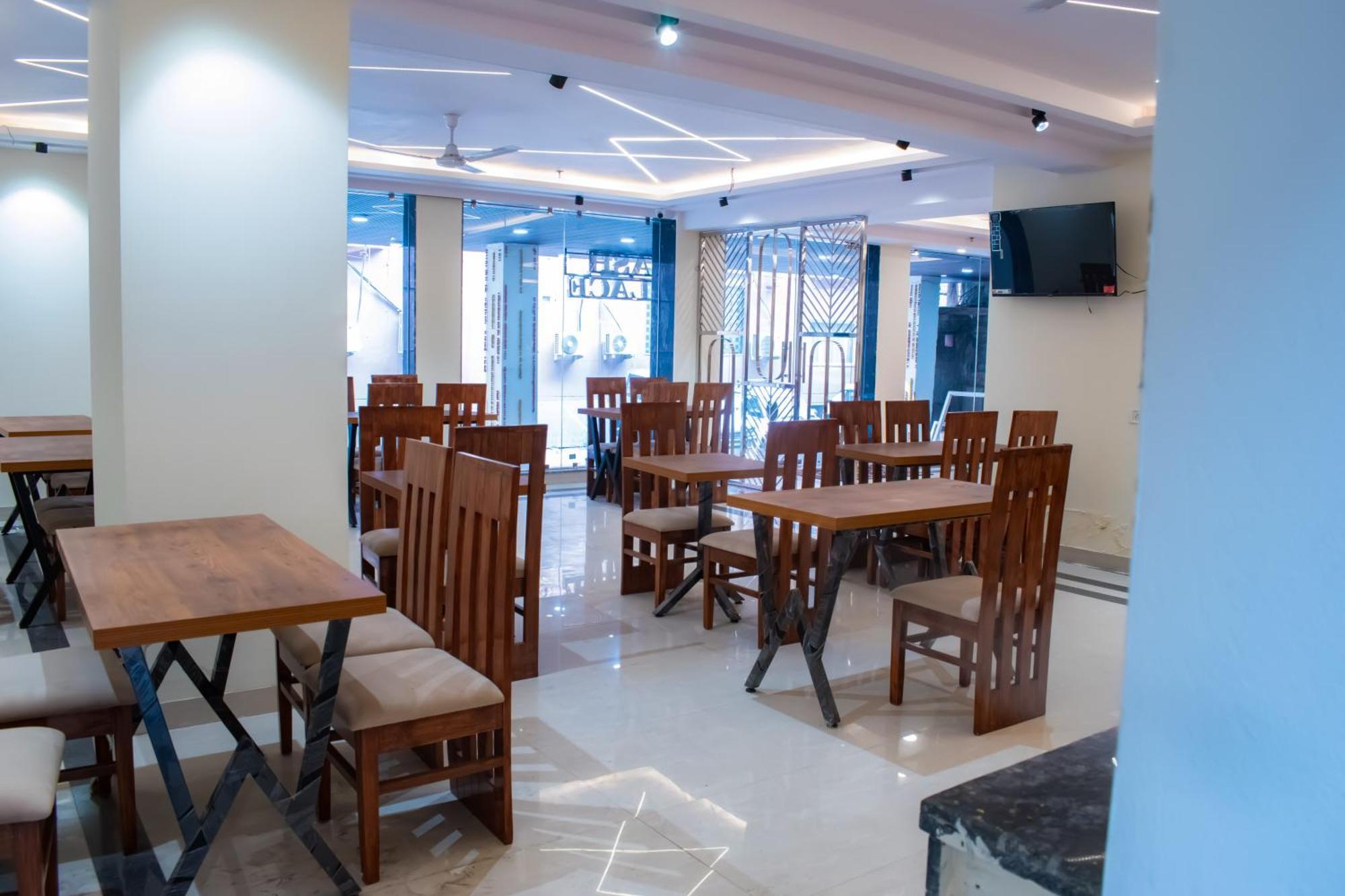 Hotel Yash Palace New Delhi Ngoại thất bức ảnh